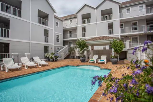 To Let 1 Bedroom Property for Rent in Oranjezicht Western Cape